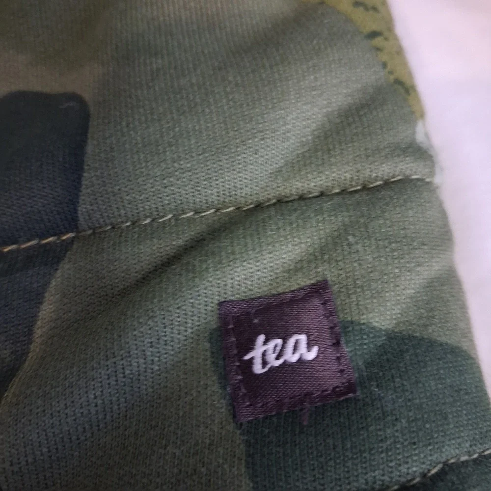 Tea Collection Jacket Youth Size‎ XL 12-14 Quilted  Green Camouflage Fall Spring